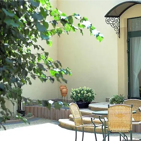 Papuga Park Wellness Marrakesz & 4*