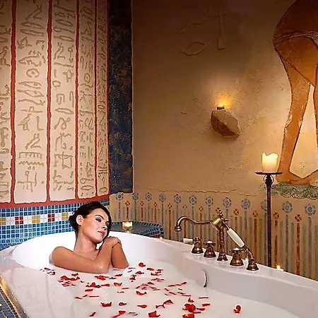 Papuga Park Wellness Marrakesz & 4* Jaworze