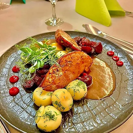 Papuga Park Wellness Marrakesz & 4* Jaworze